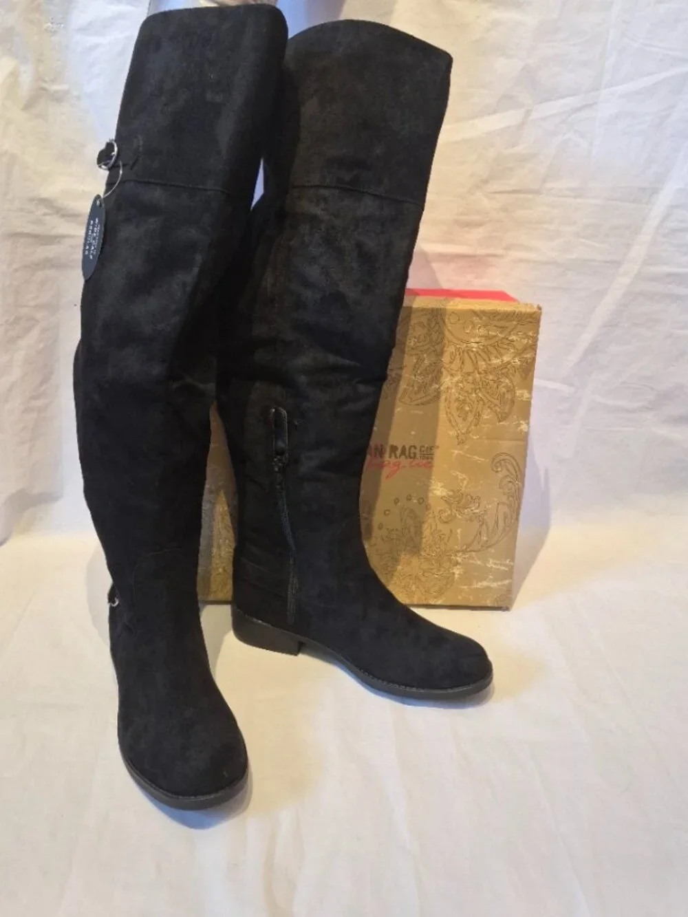American Rag accent silver wide